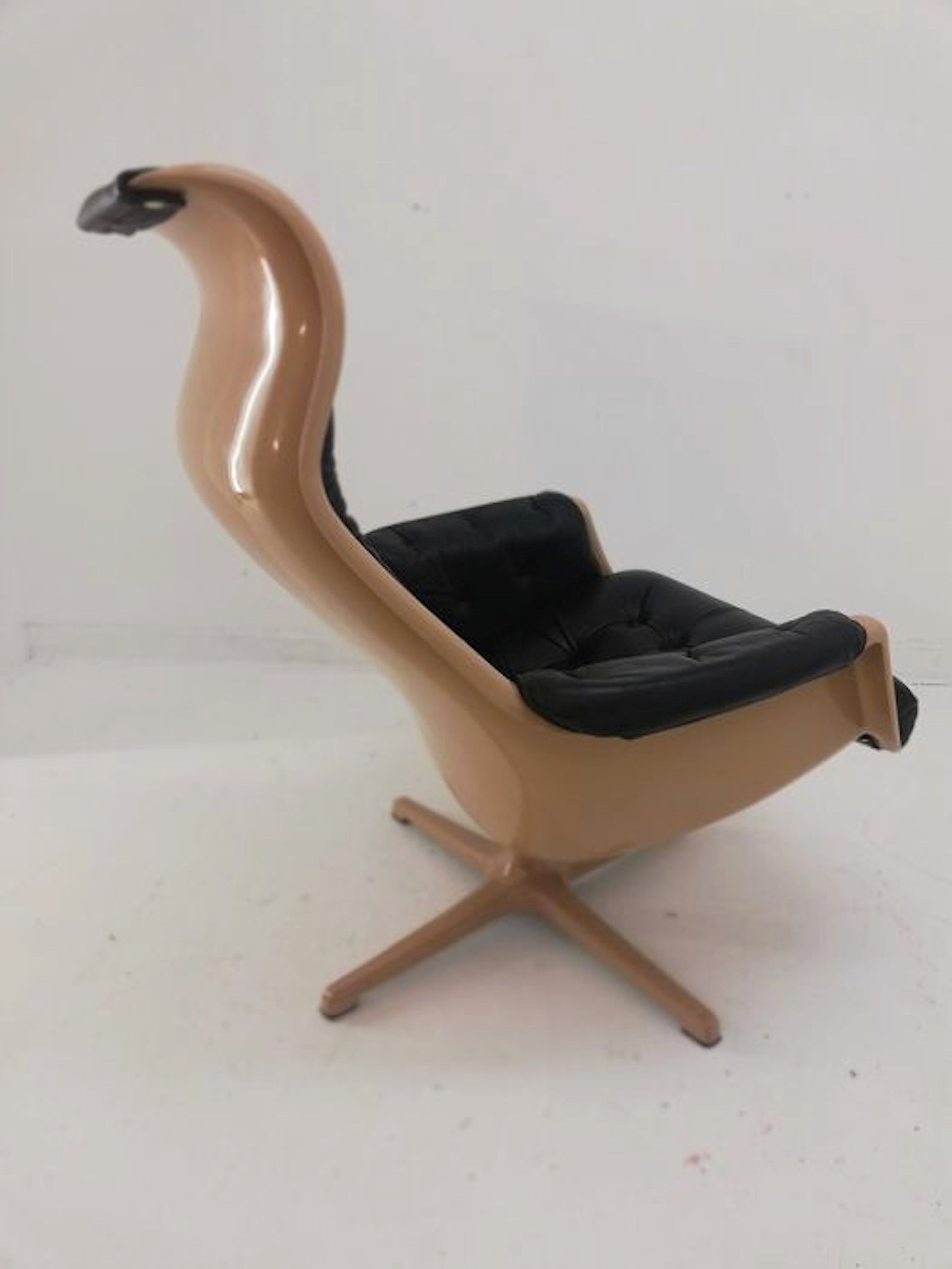 Cadeira Alf Svensson & Yngvar Sandström Black Loungchair Galaxy, Dux, 1968 4