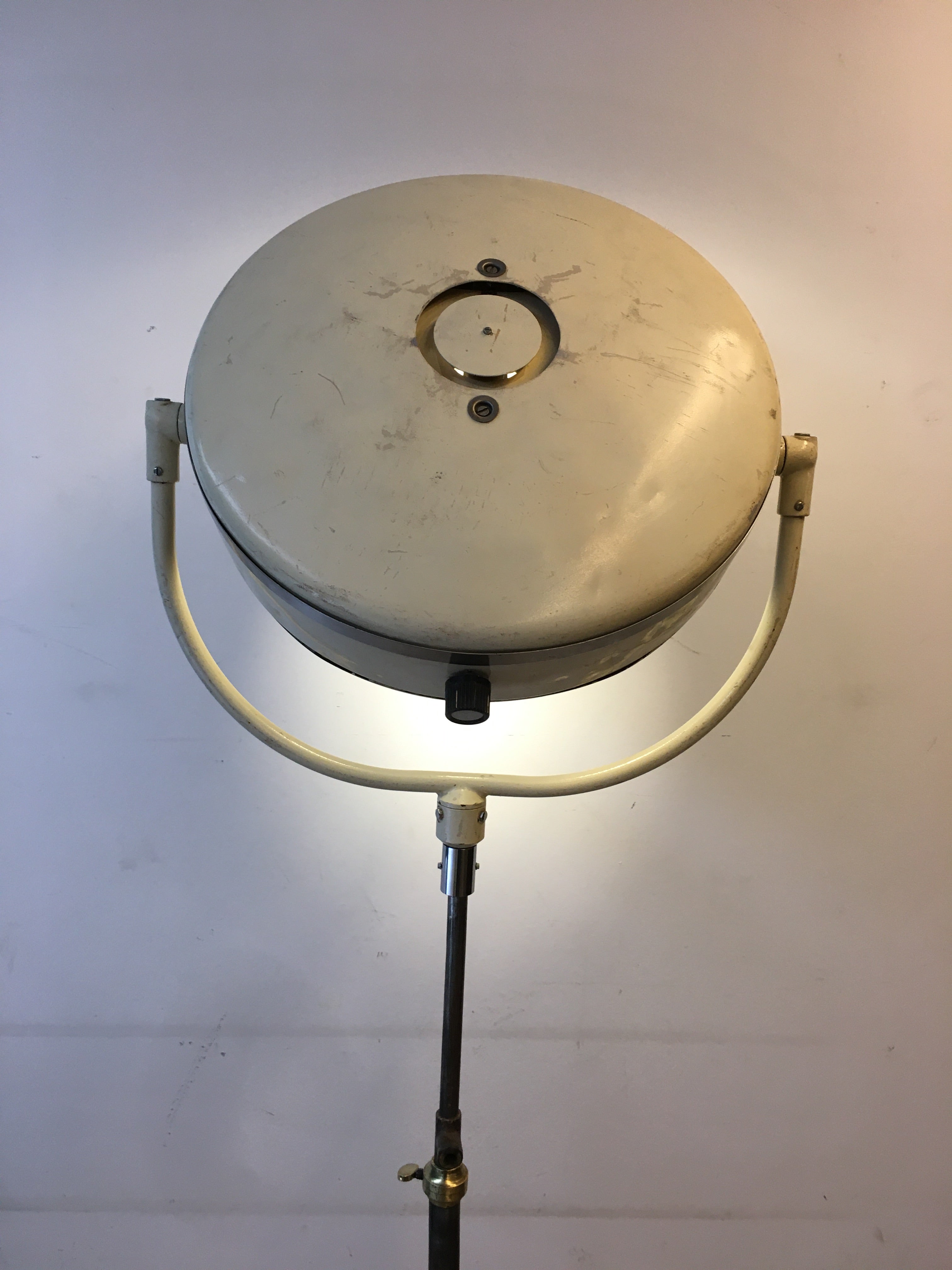 Candeeiro Monumental Surgical Lamp 12