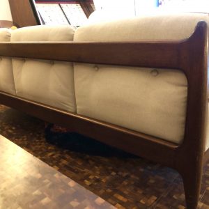 Sofá 1960s Brazilian Sofa, New Upholstery in the Style of Percival Lafer 5 Sofá 1960s Brazilian Sofa, New Upholstery in the Style of Percival Lafer 5